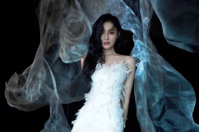 开云体育app注册-以足球为题材的艺术展览在全国巡展，弘扬体育精神和地方文化，以足球为主题的作品