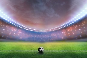 开云体育官网登入-世俱杯“东道主奇迹”：本地球队逆袭强敌赢得首胜
