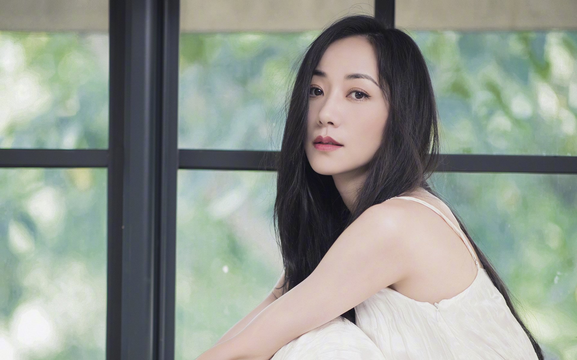 “新都垒球赛：选手拼尽全力，金牌近在眼前”